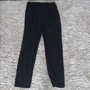 FLOWY BLACK TROUSERS